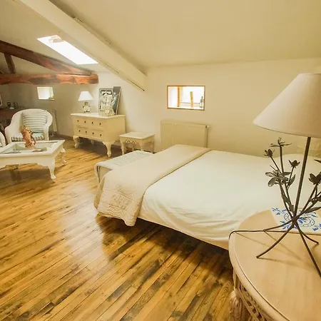 Chambres D'hotes Domaine De La Rose Des Vents Bed & Breakfast Castelnau-sur-lʼAuvignon