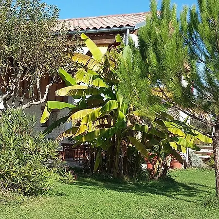 Chambres D'hotes Domaine De La Rose Des Vents Bed & Breakfast *