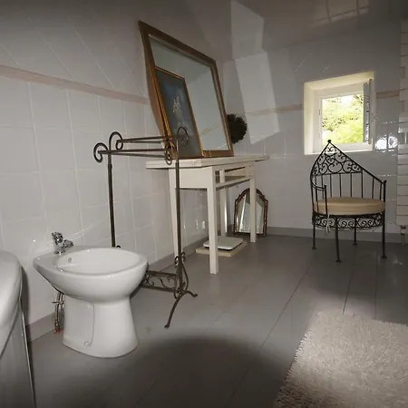 Chambres D'hotes Domaine De La Rose Des Vents Bed & Breakfast Castelnau-sur-lʼAuvignon