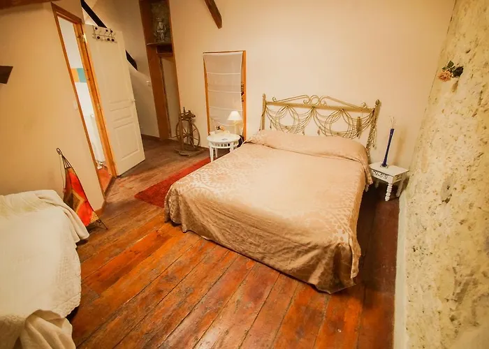 Chambres D'hotes Domaine De La Rose Des Vents Bed & Breakfast