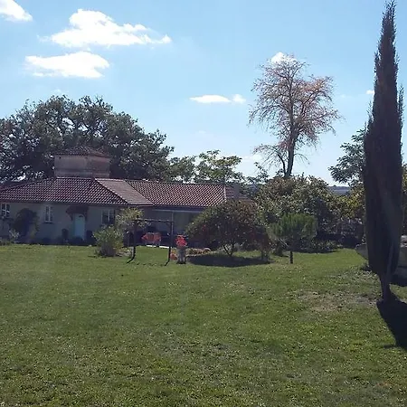 Bed & Breakfast Chambres D'hotes Domaine De La Rose Des Vents Castelnau-sur-lʼAuvignon